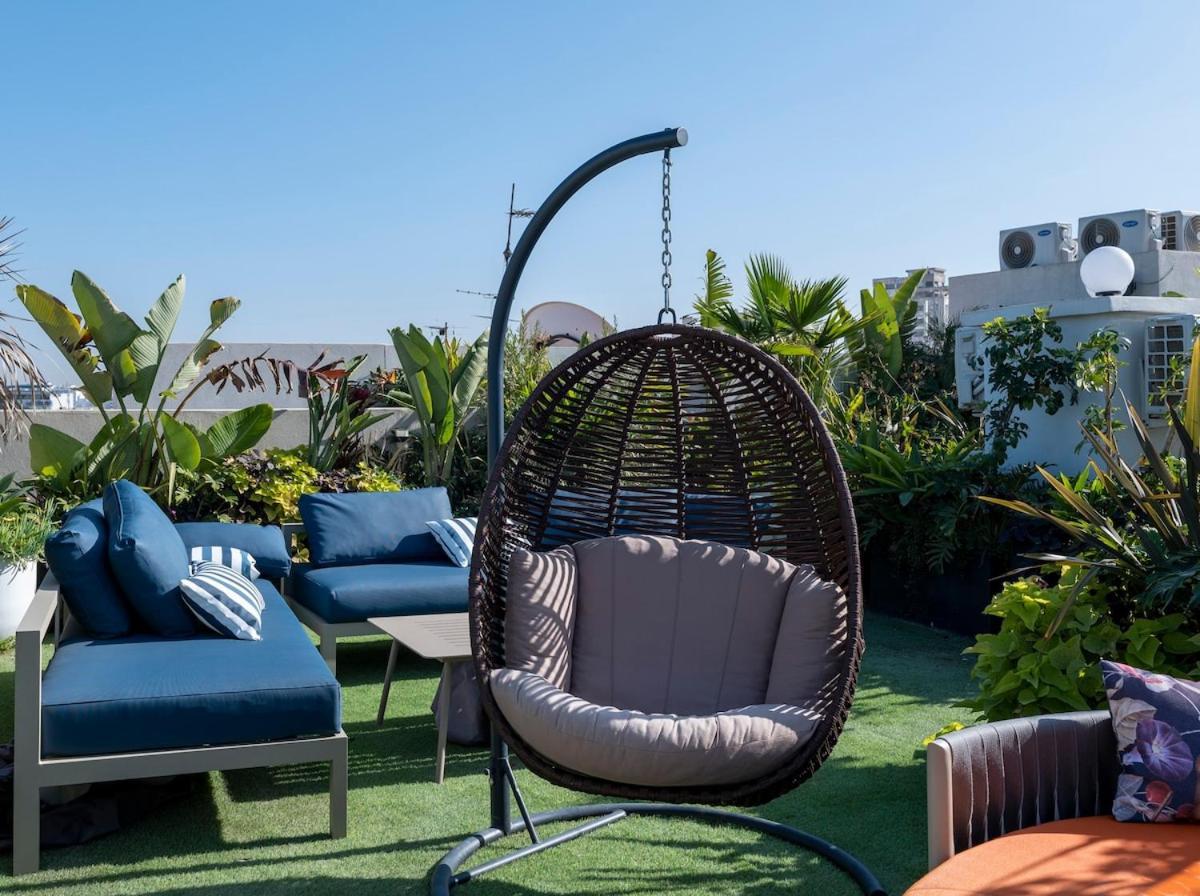 Apartment Cozy & Modern With Rooftop Gym Great Location